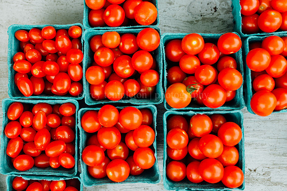 Farmers Market Tomatoes