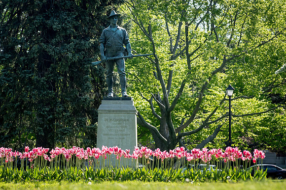 The Hiker, Spanish War Memorial