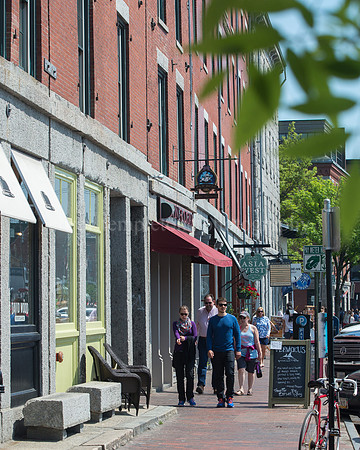 Summer Sidewalk on Commercial Street