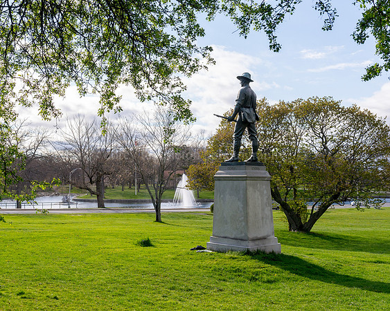 The Hiker, Spanish War Memorial
