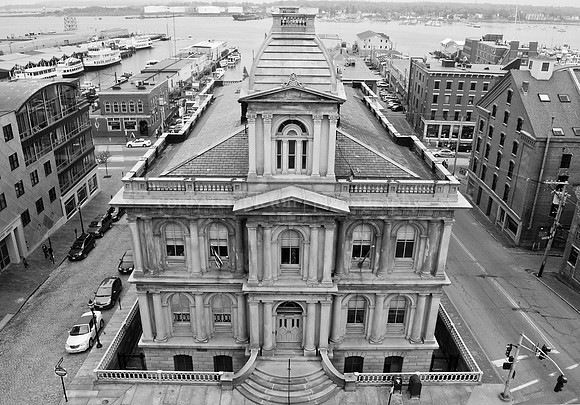 Customhouse Black & White