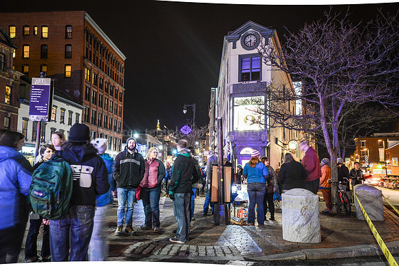 Holiday Art Walk