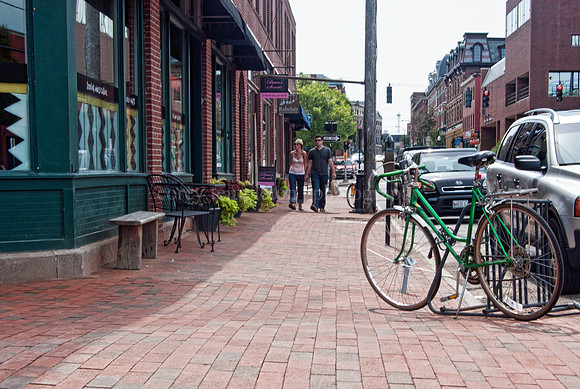 Middle Street Sidewalk